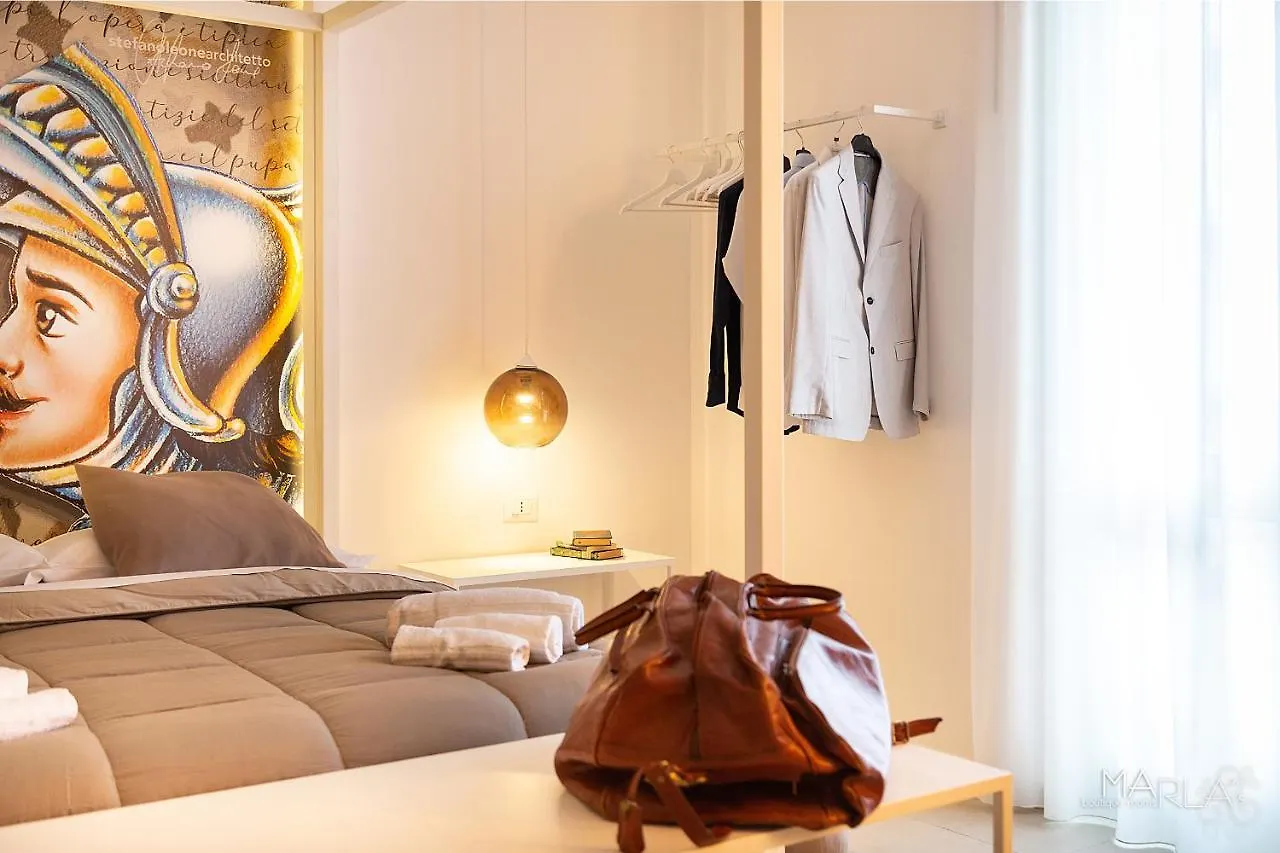 Marla's boutique rooms Noto 2*,